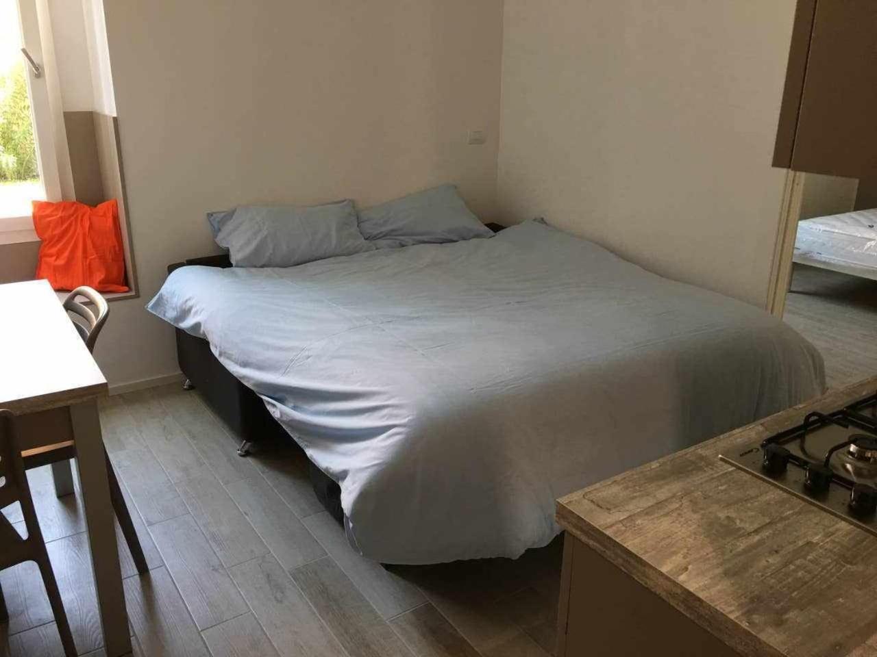 Moon Bologna Apartman Szoba fotó
